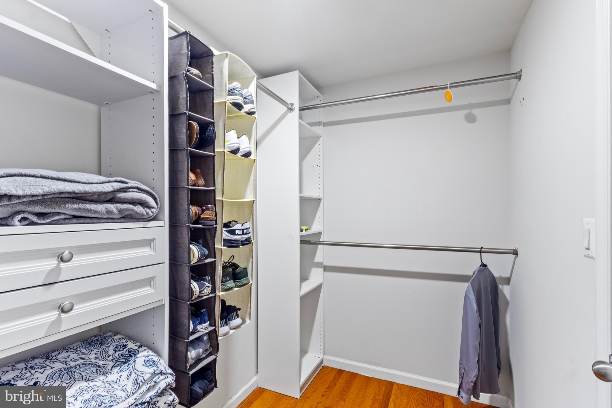 TANYARD SPRINGS - Residential