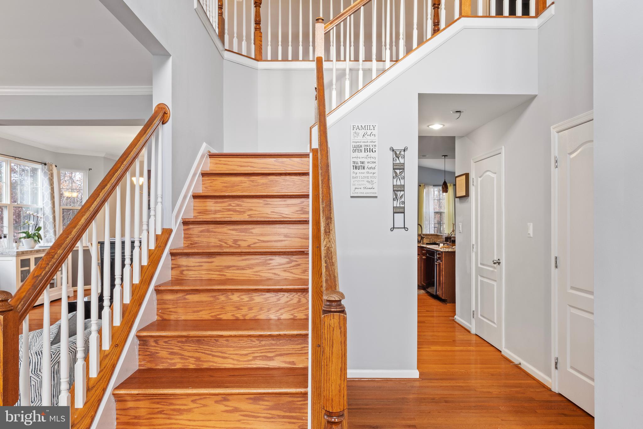 6949 HERITAGE CROSSING