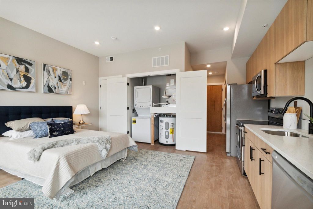 Photo of 308 W Chelten Avenue #408, PHILADELPHIA, PA 19144 (MLS # PAPH2575880)