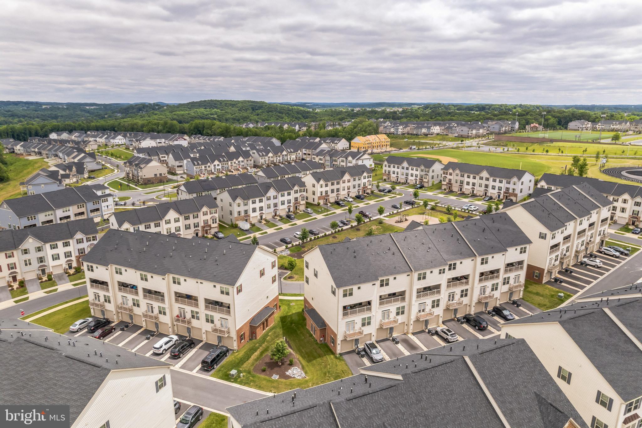 OAKDALE VILLAGE - Residential