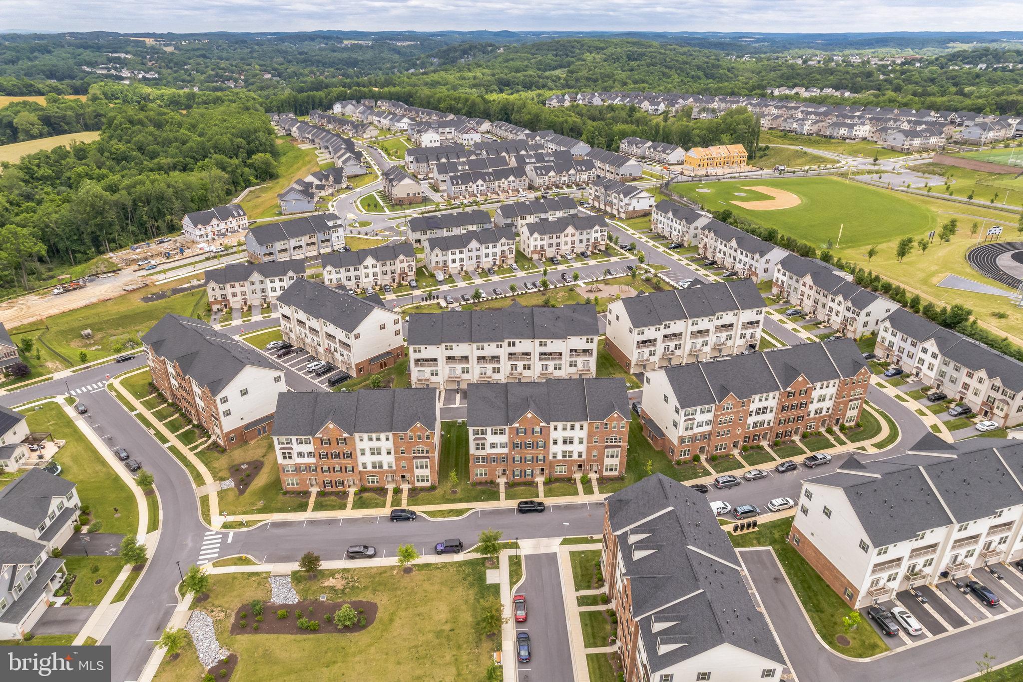 OAKDALE VILLAGE - Residential