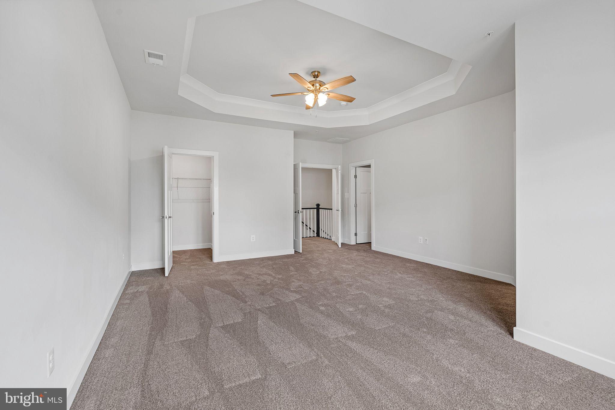 OAKDALE VILLAGE - Residential