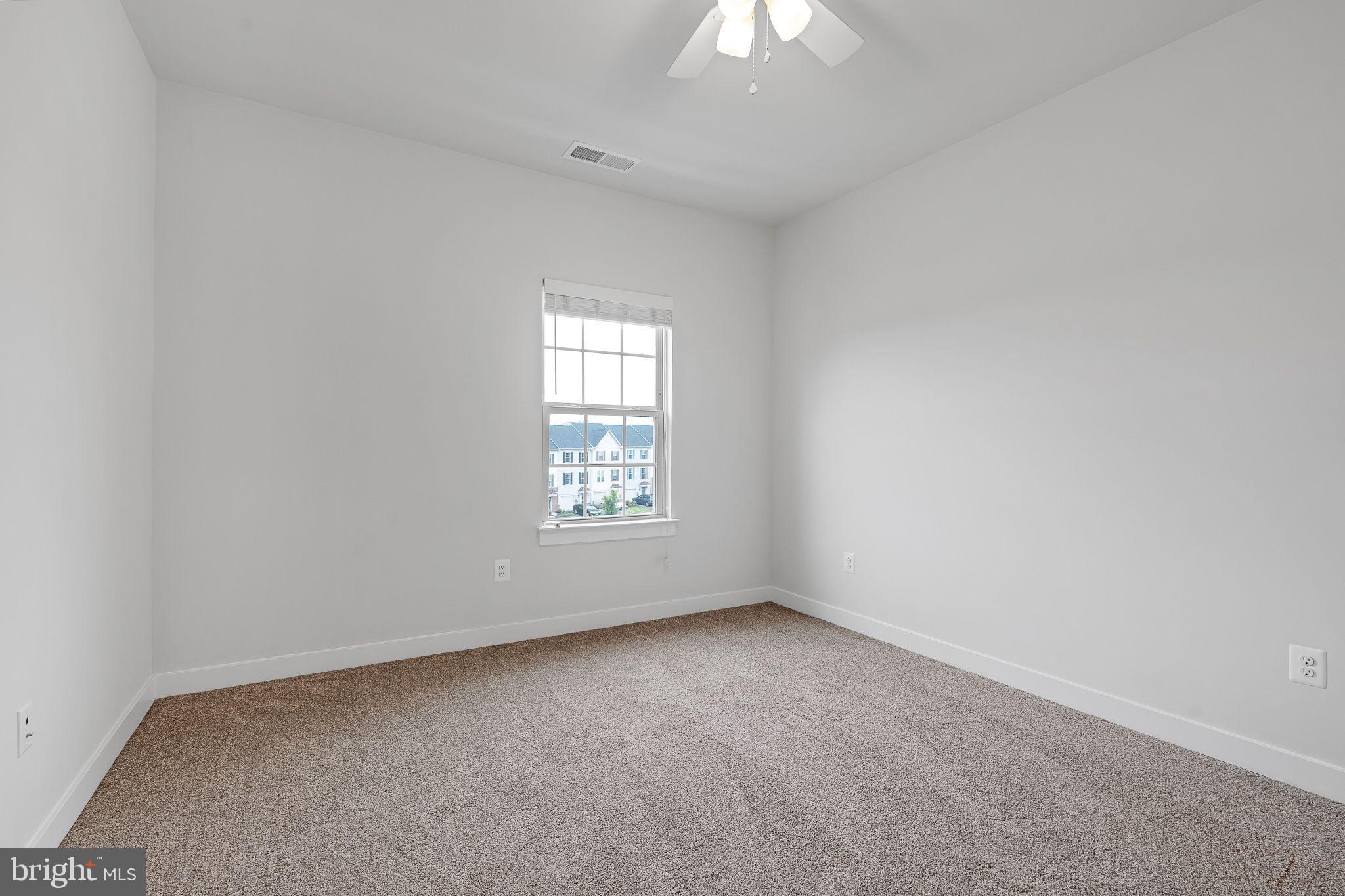 OAKDALE VILLAGE - Residential