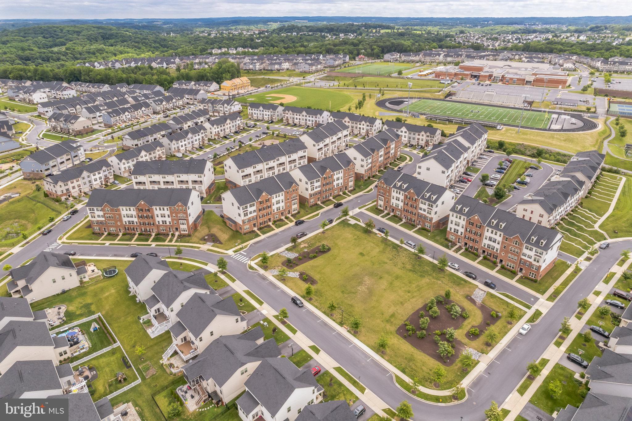 OAKDALE VILLAGE - Residential