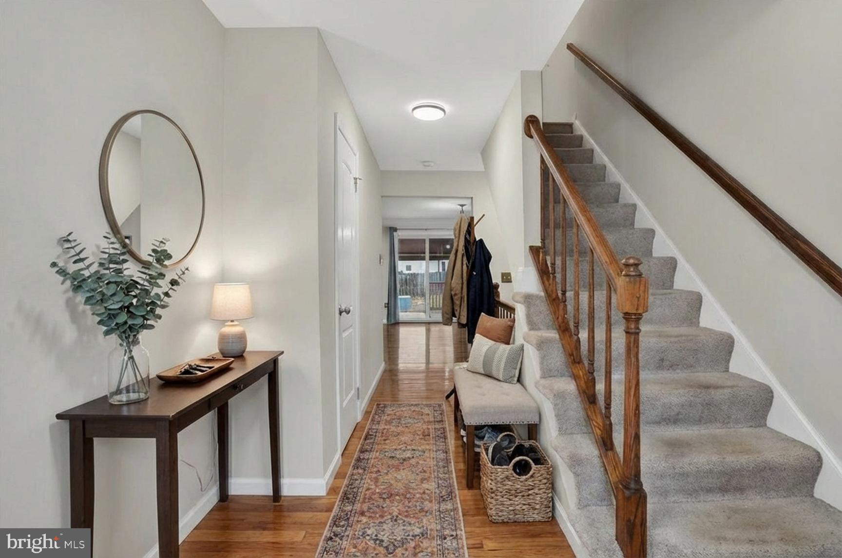 NEW GATE - Residential Lease