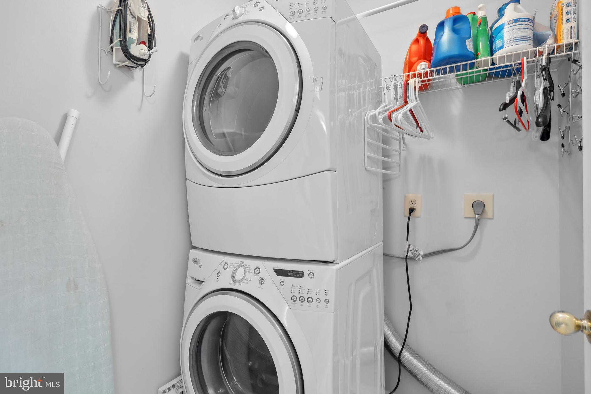 BRIDLEWOOD - Residential