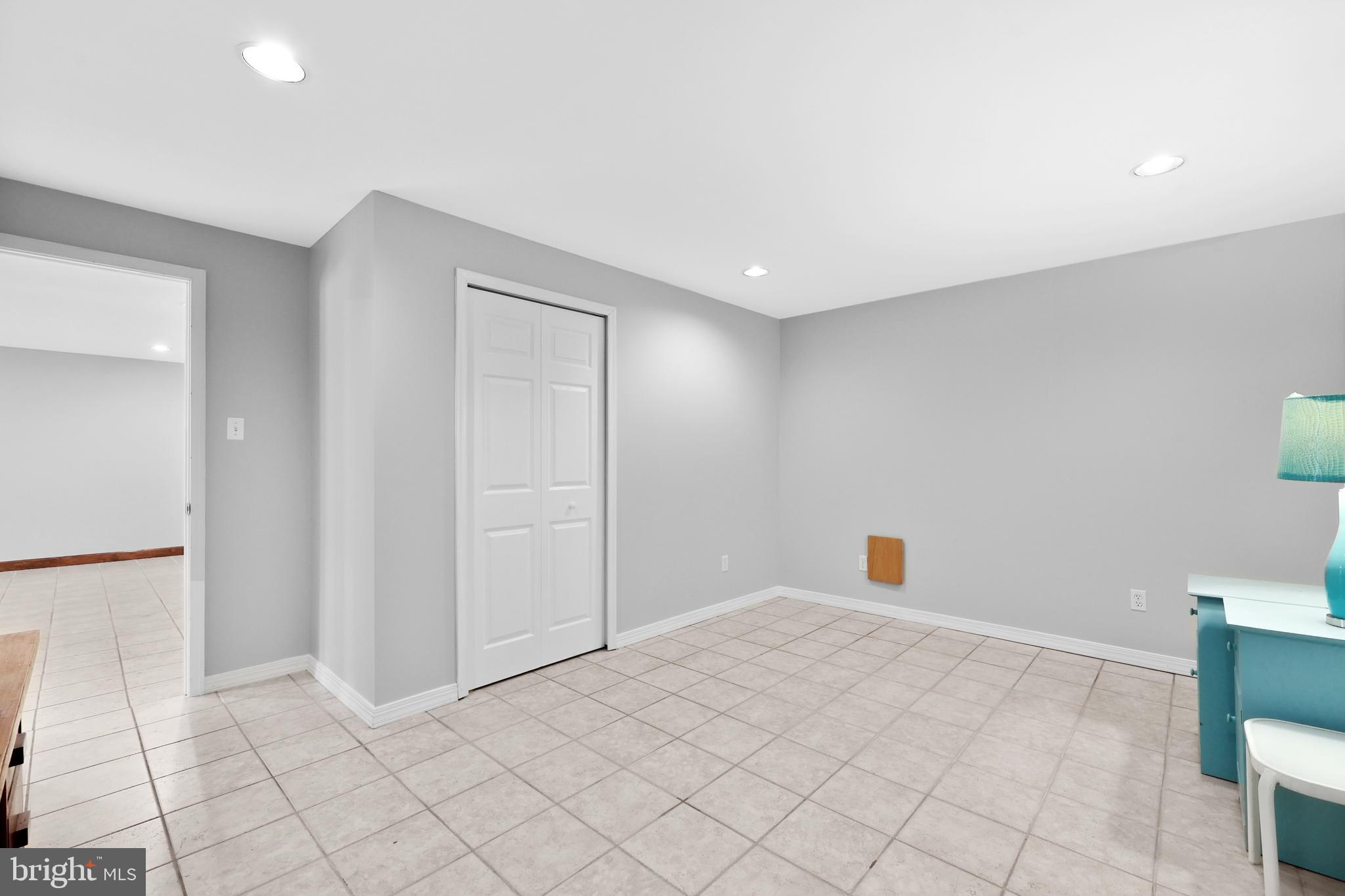 BRIDLEWOOD - Residential