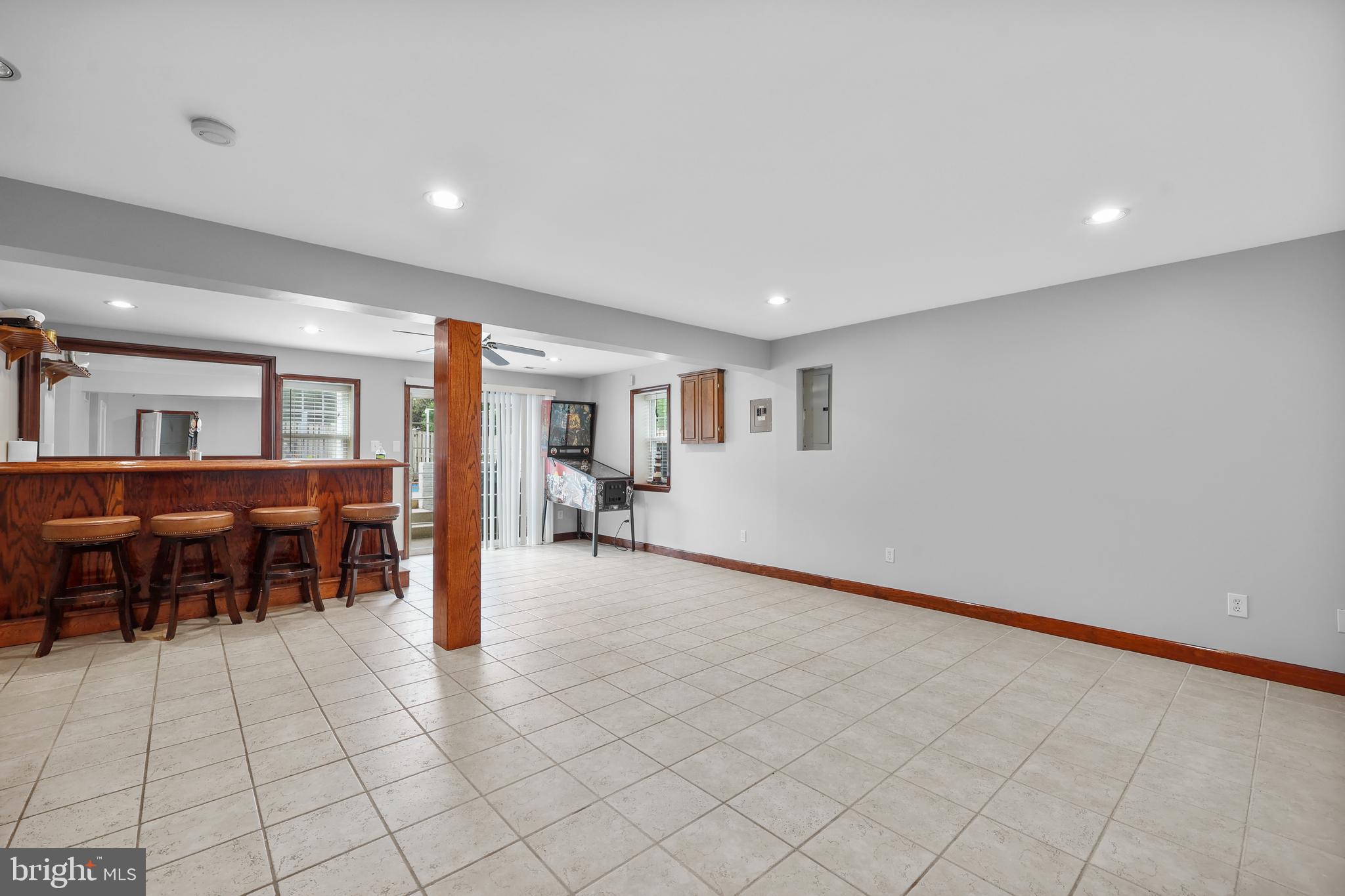 BRIDLEWOOD - Residential