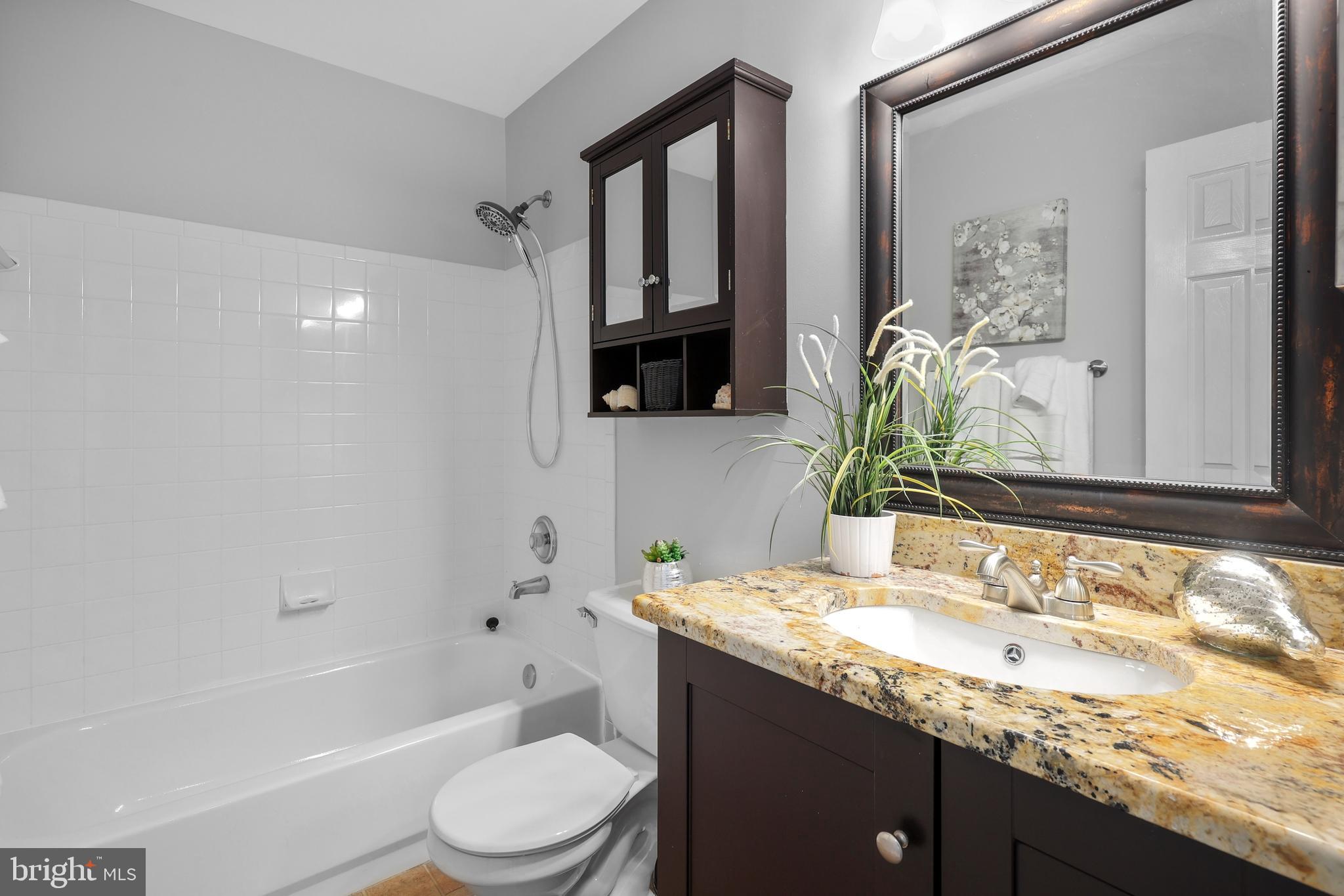 BRIDLEWOOD - Residential