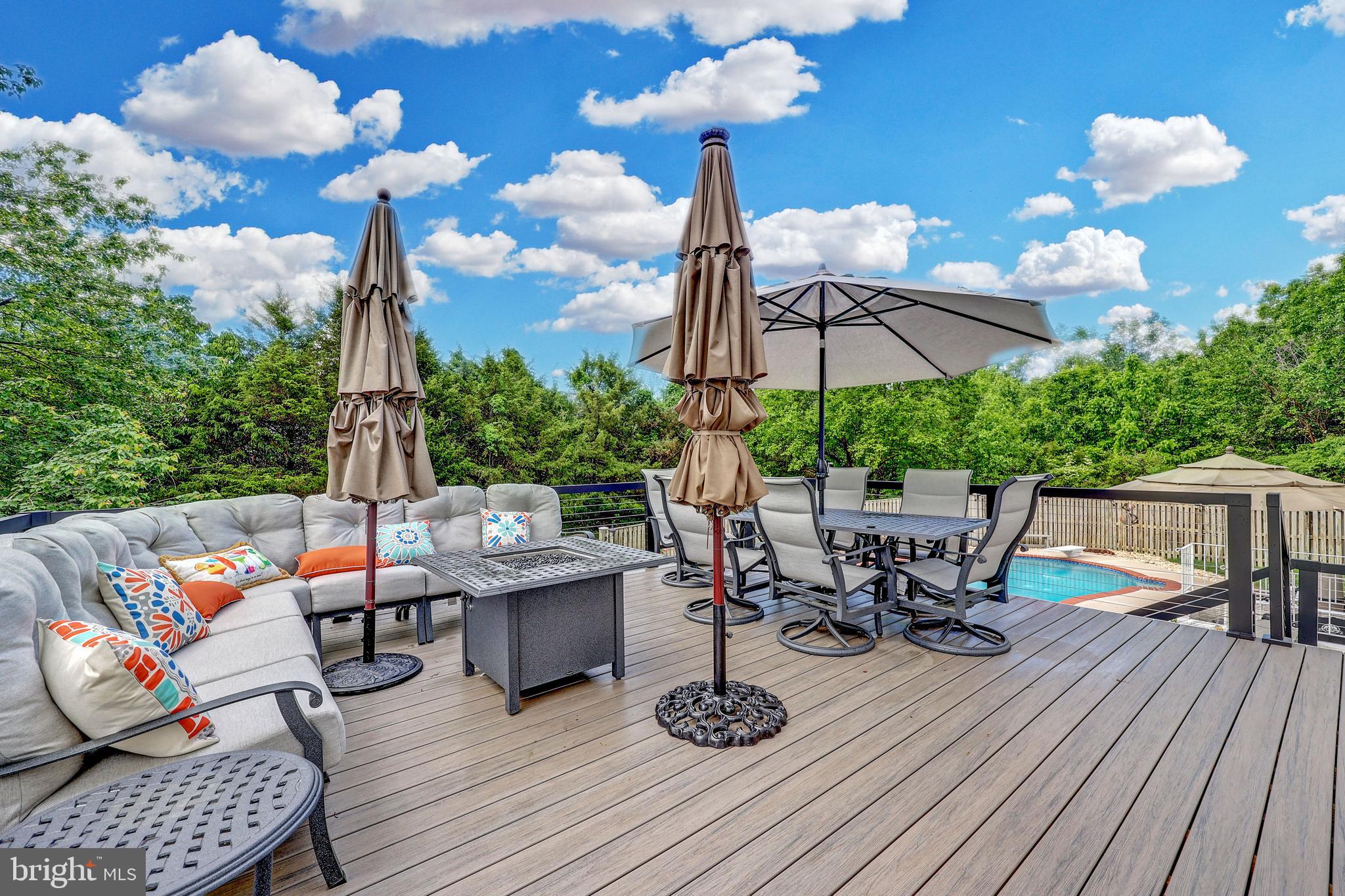 BRIDLEWOOD - Residential