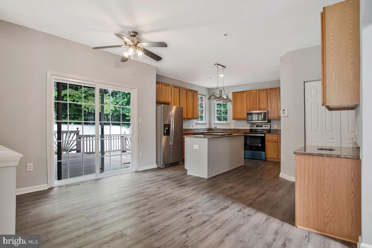 WESTPHALIA WOODS - Residential Lease