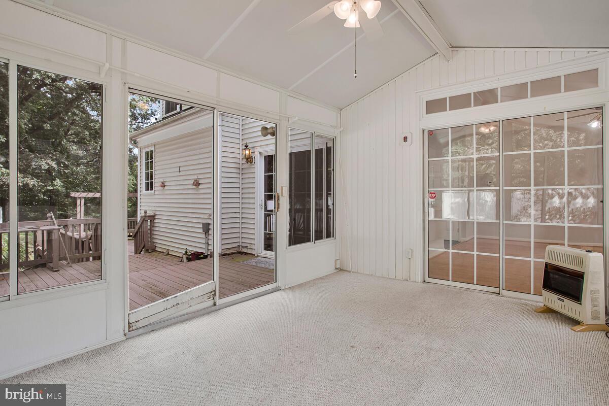 WESTPHALIA WOODS - Residential Lease