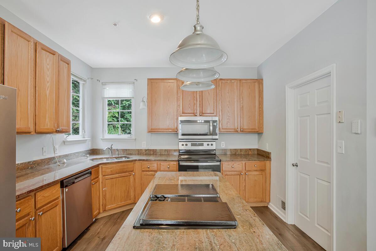 WESTPHALIA WOODS - Residential Lease