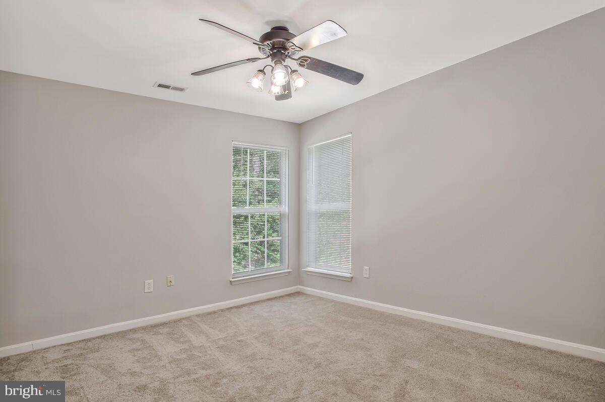 WESTPHALIA WOODS - Residential Lease