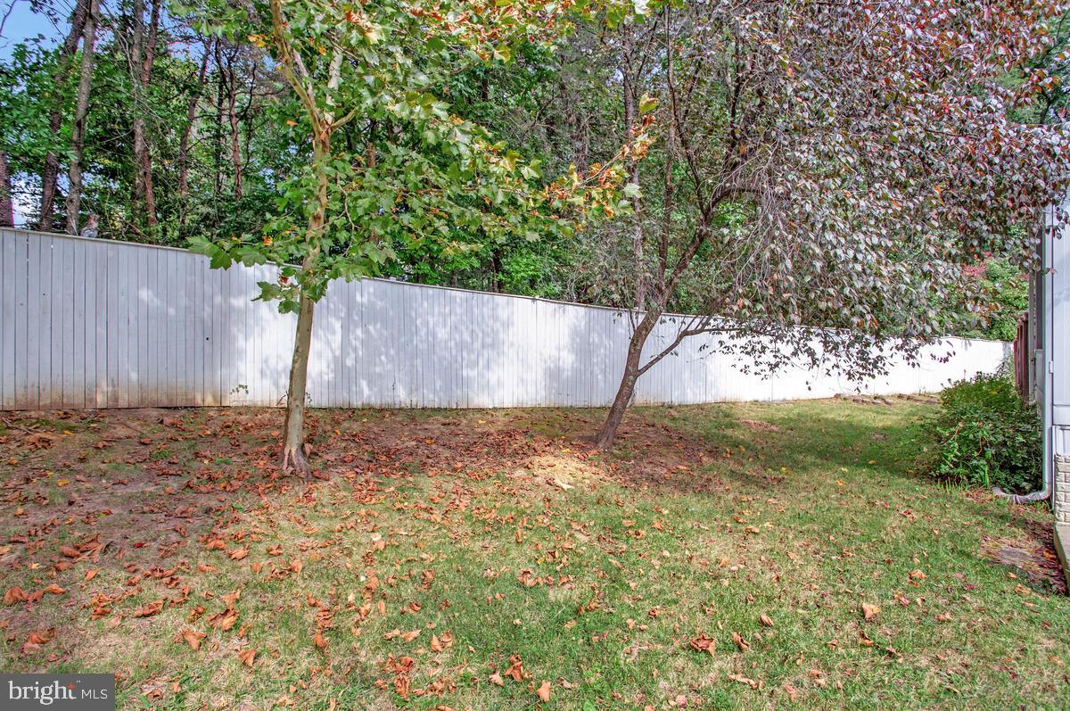 WESTPHALIA WOODS - Residential Lease