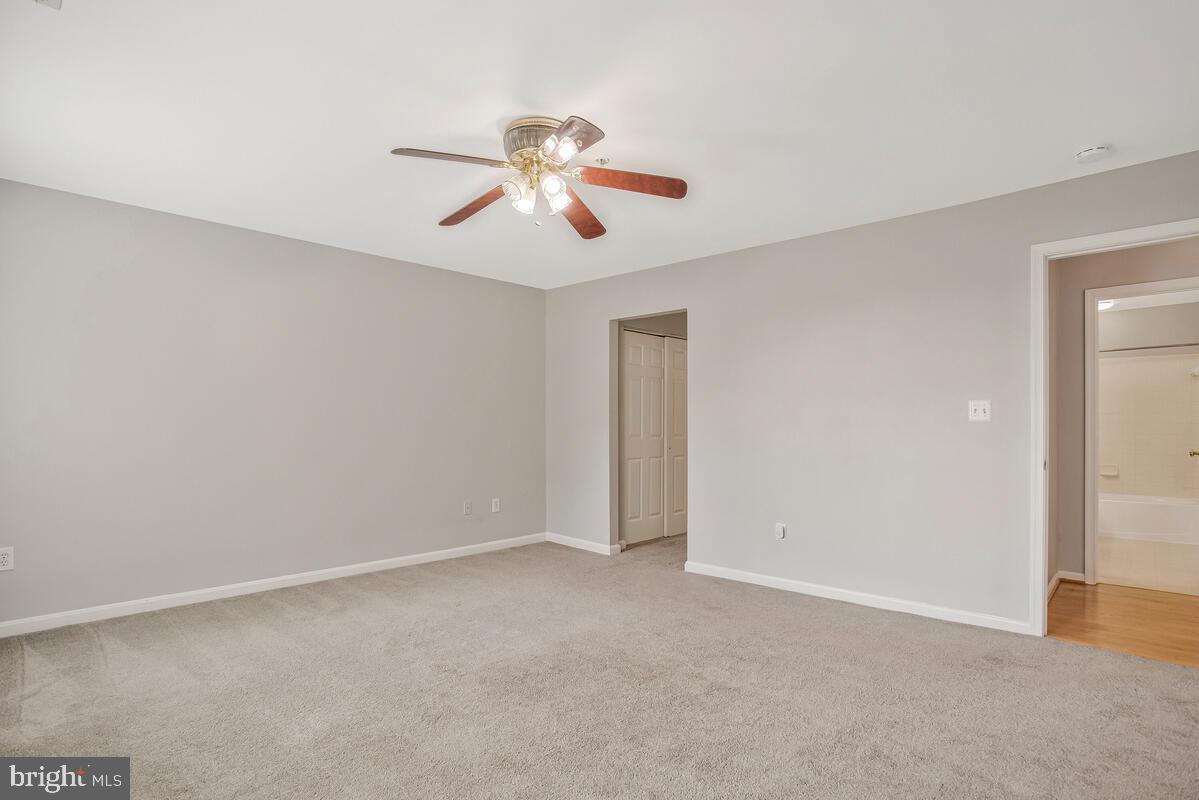 WESTPHALIA WOODS - Residential Lease