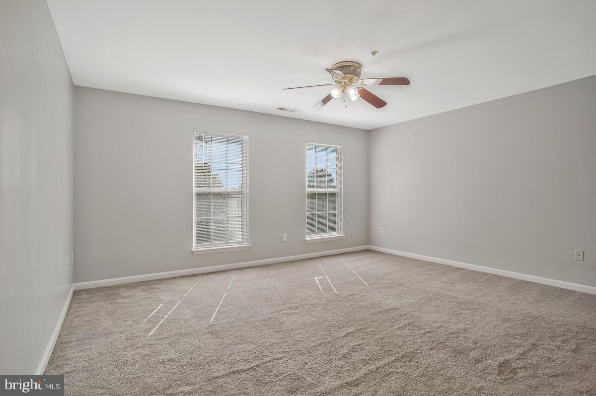 WESTPHALIA WOODS - Residential Lease