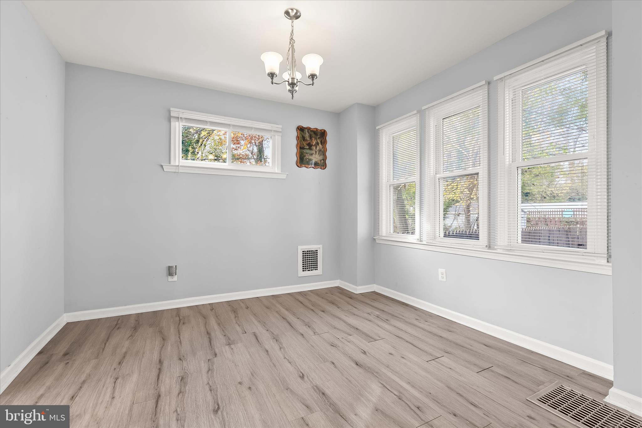 WOODHOME HEIGHTS - Residential