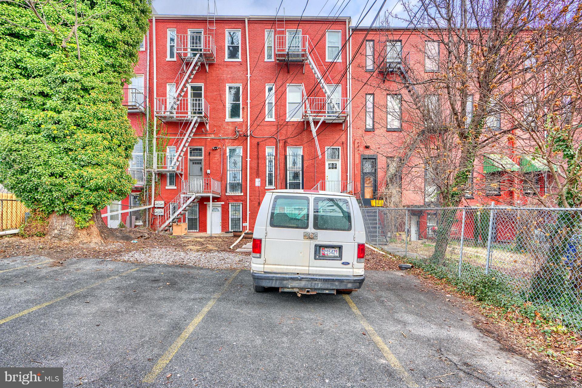 CHARLES VILLAGE - Residential Income