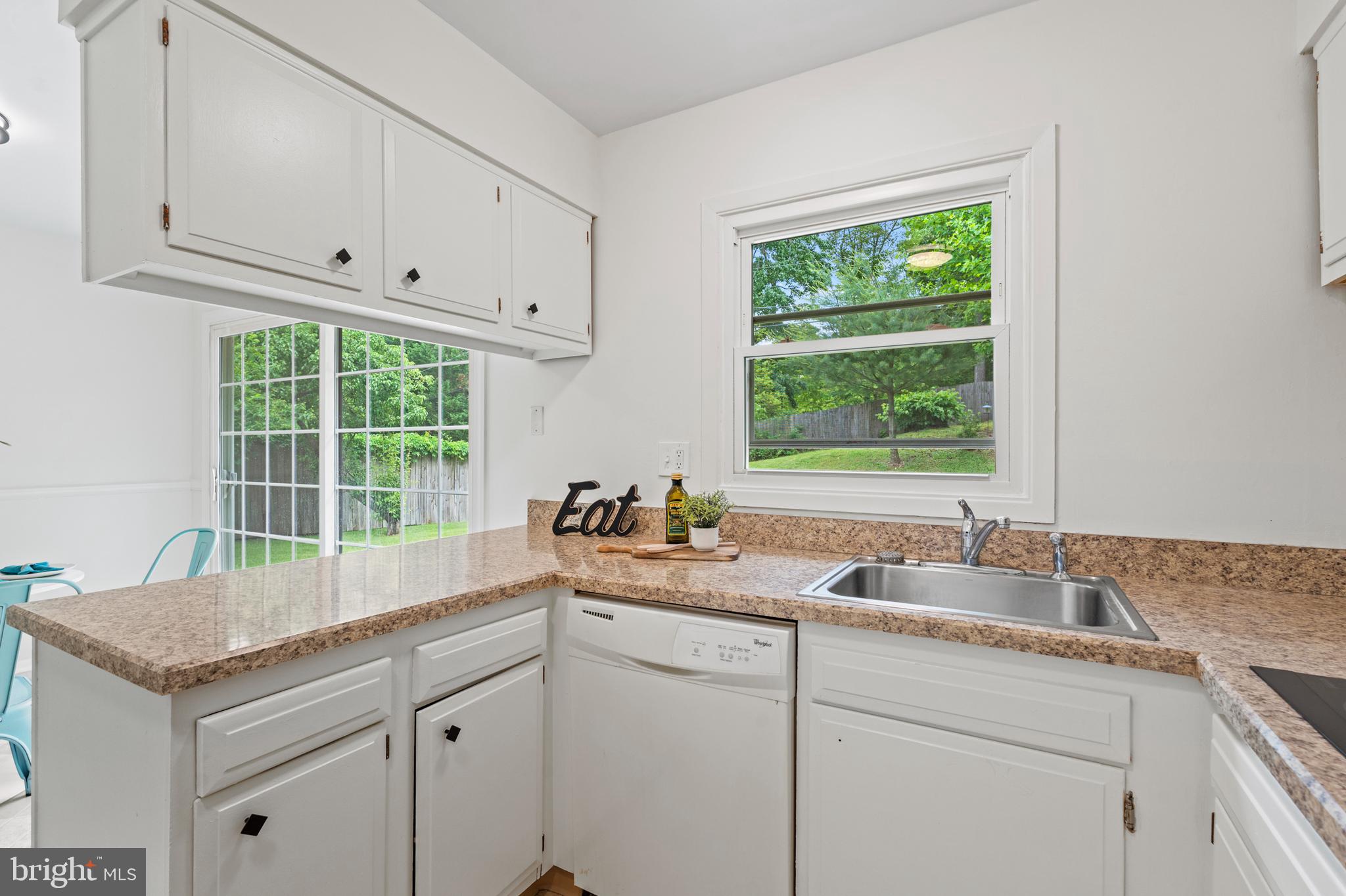 YORKTOWN - Residential