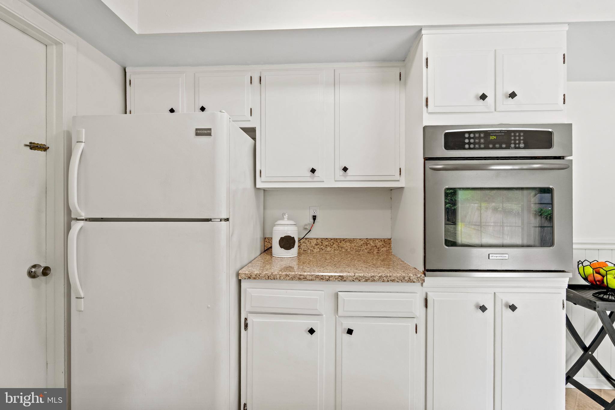 YORKTOWN - Residential