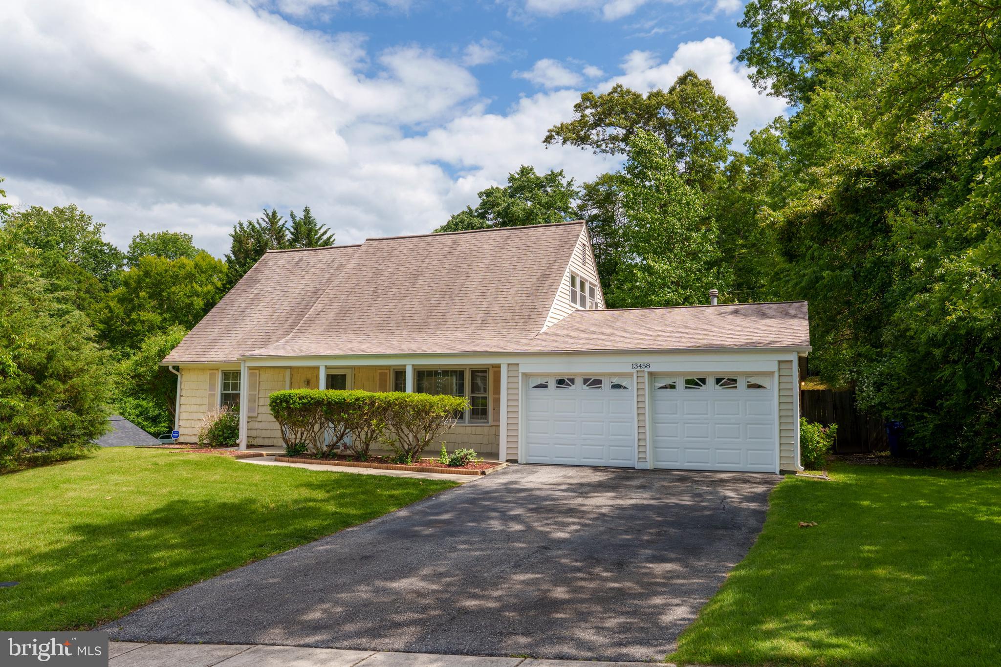 YORKTOWN - Residential