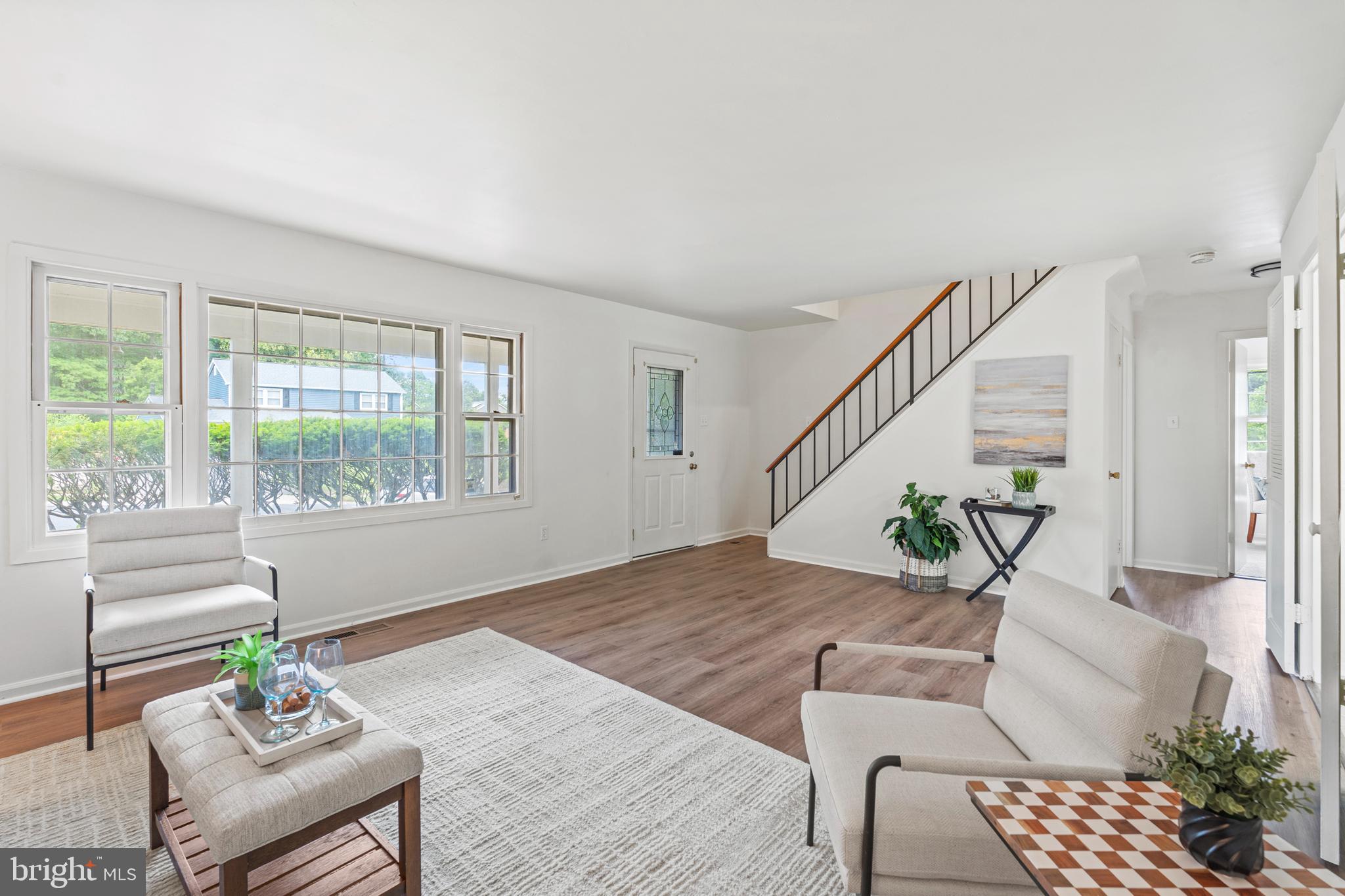 YORKTOWN - Residential