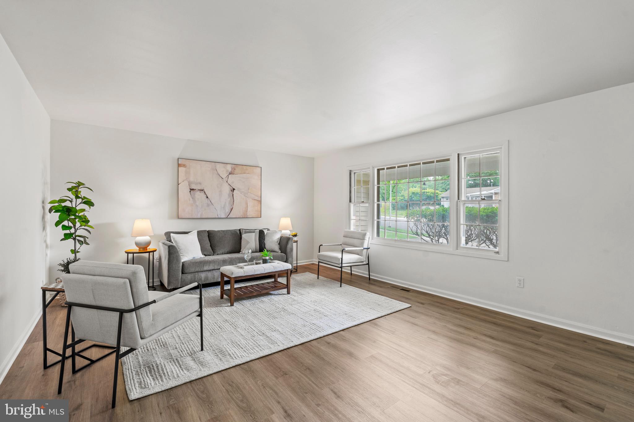 YORKTOWN - Residential