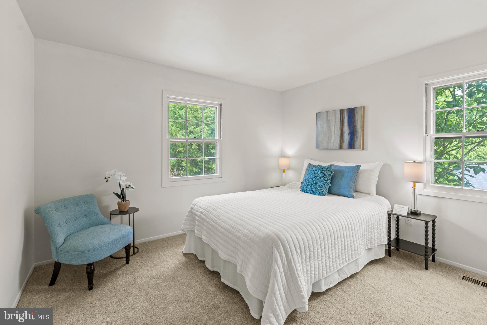 YORKTOWN - Residential