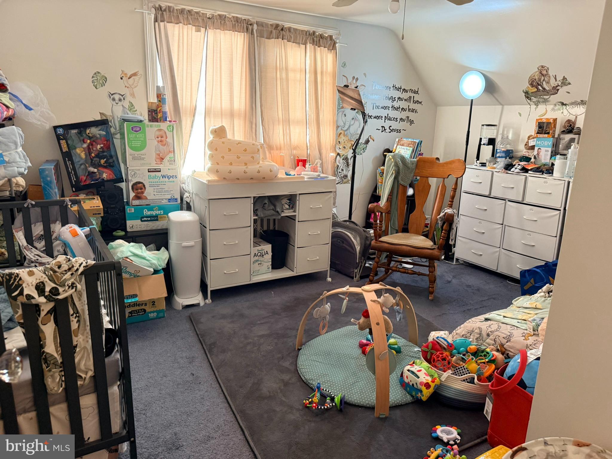 HOLLOWAY TERRACE - Residential