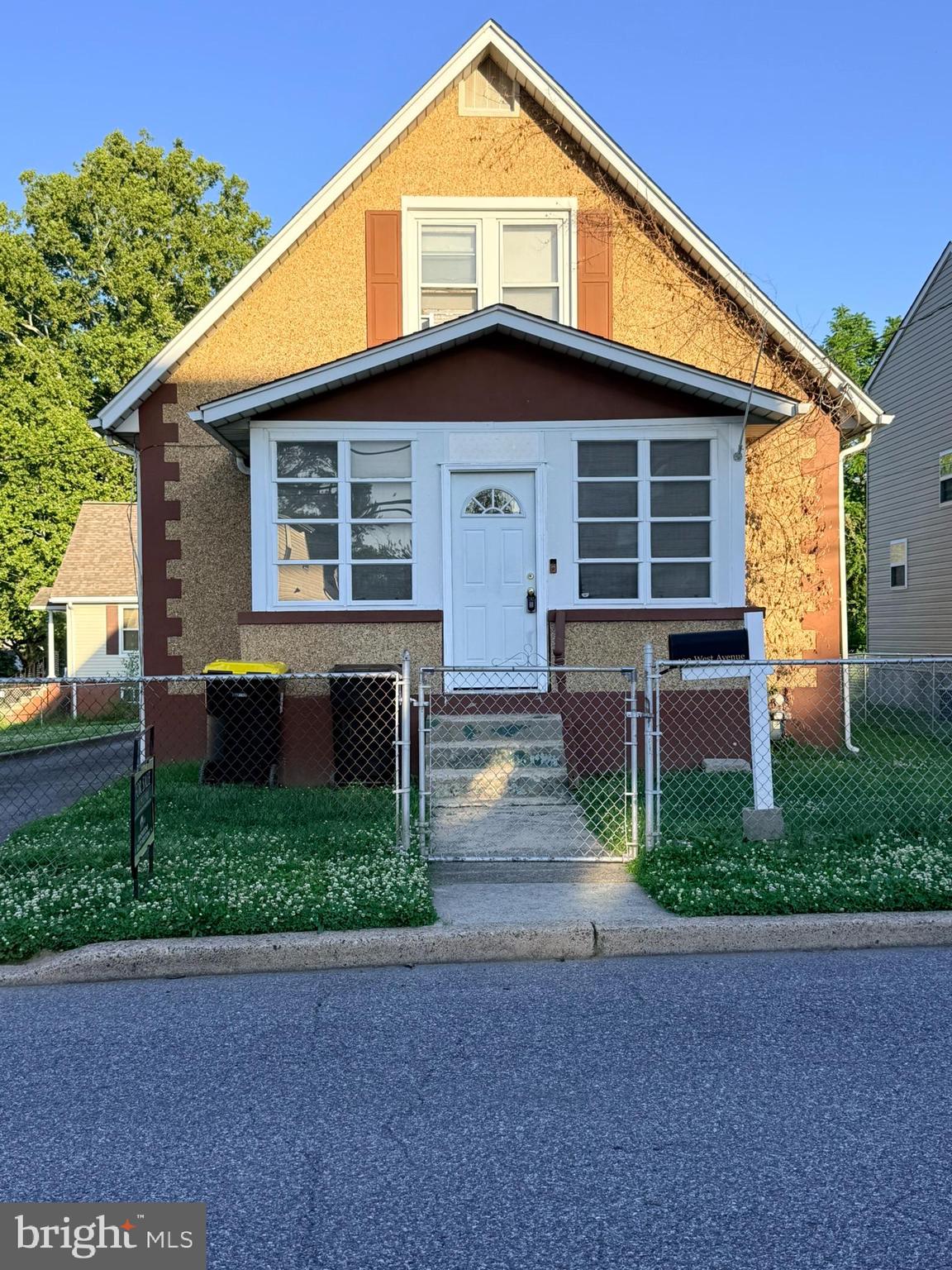 HOLLOWAY TERRACE - Residential