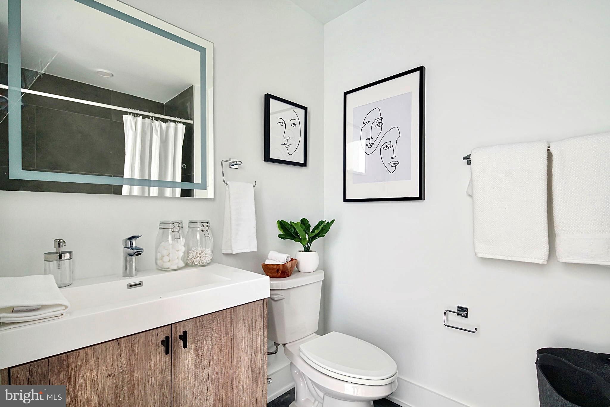 FISHTOWN - Residential Lease