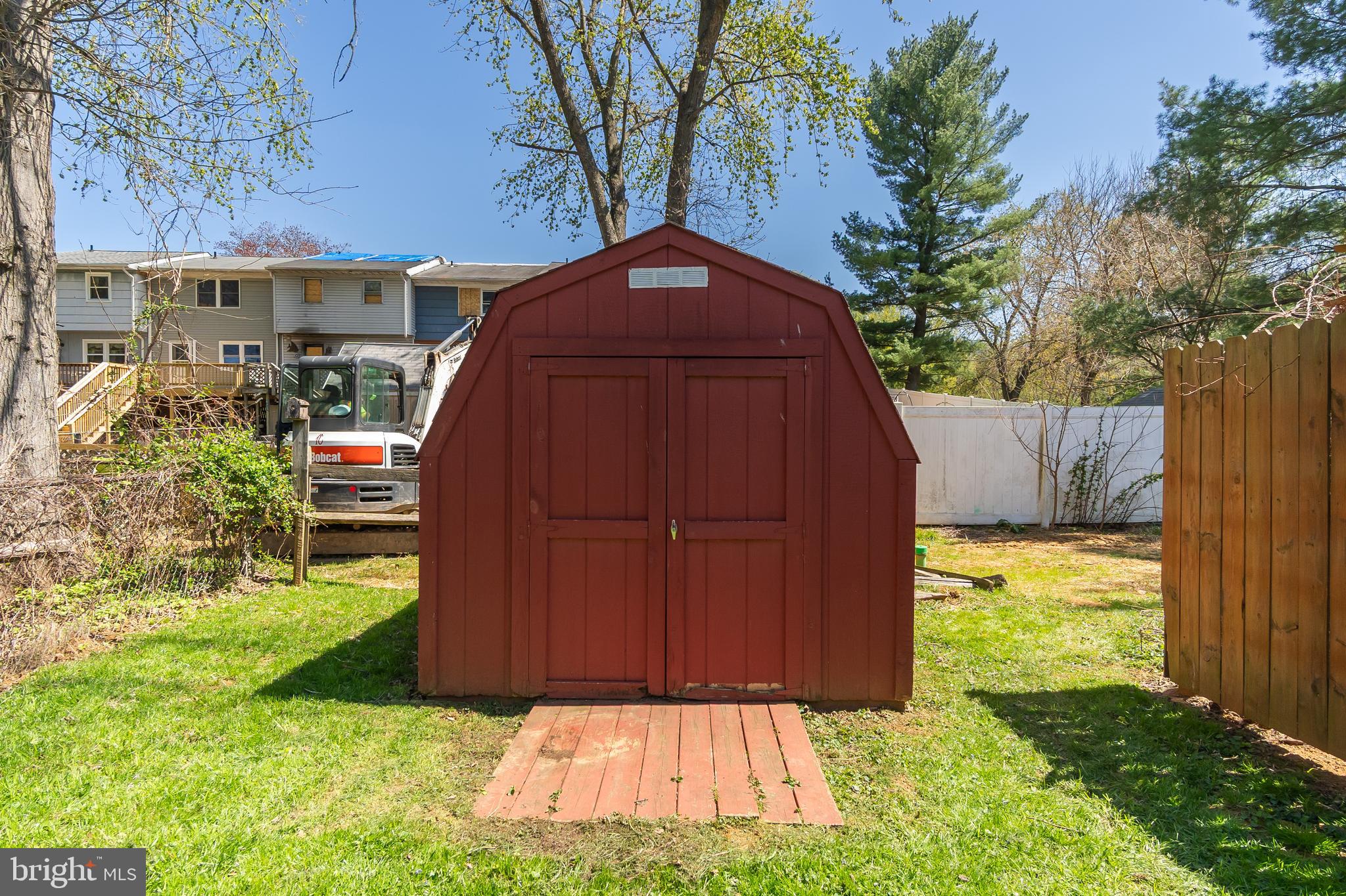 SPRINGBROOK - Residential