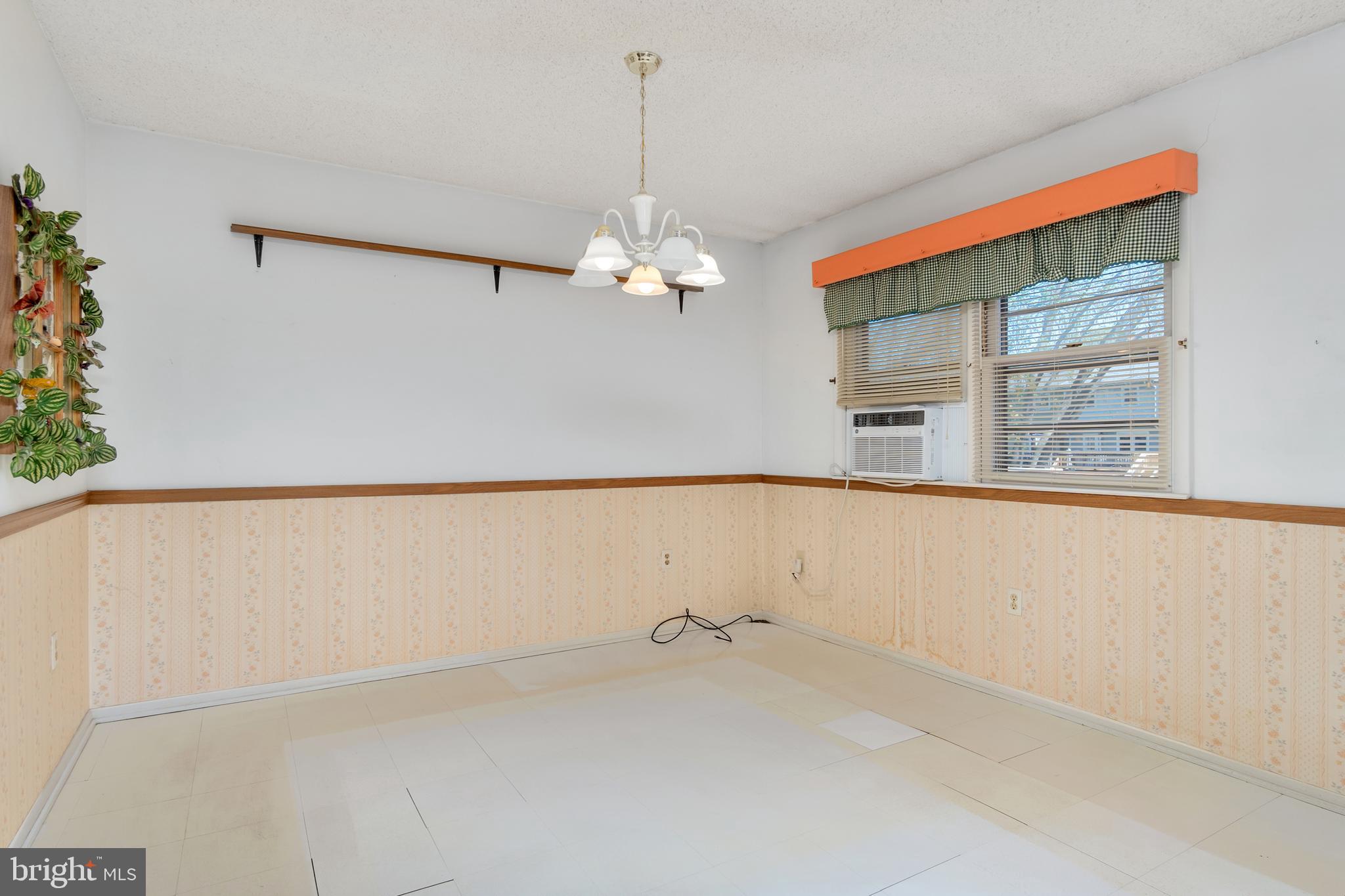 SPRINGBROOK - Residential