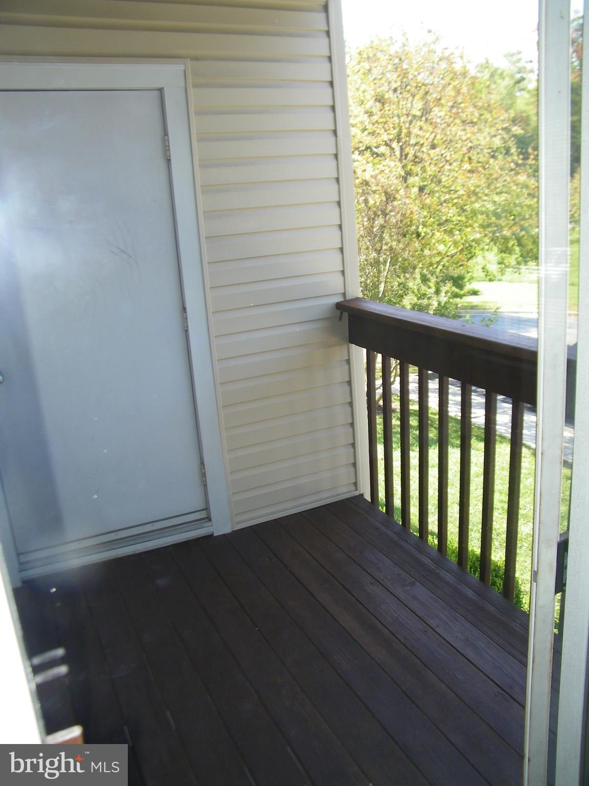 OAK LEAF VILLAS - Residential Lease