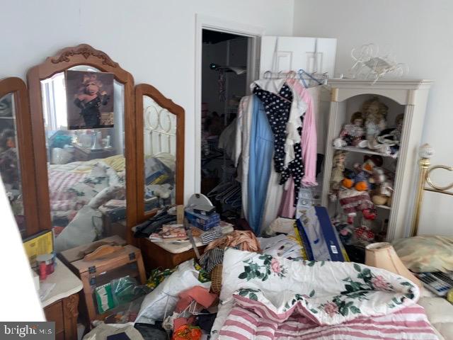 BRISTOL GREEN - Residential