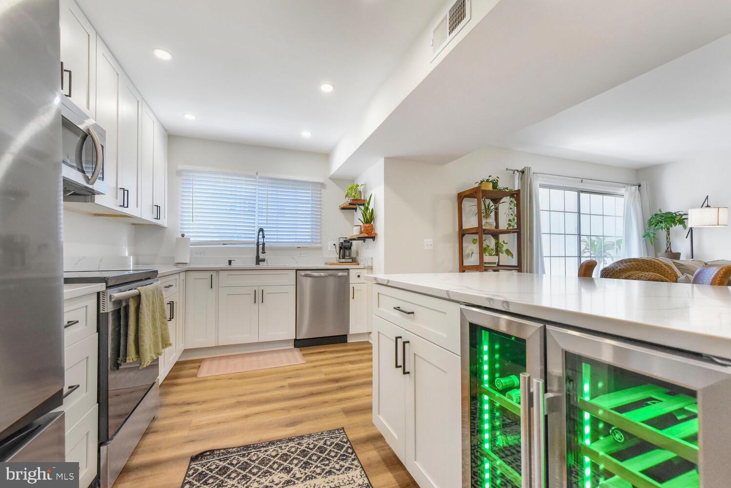 FOX CHAPEL AT TUDOR KNOLLS - Residential