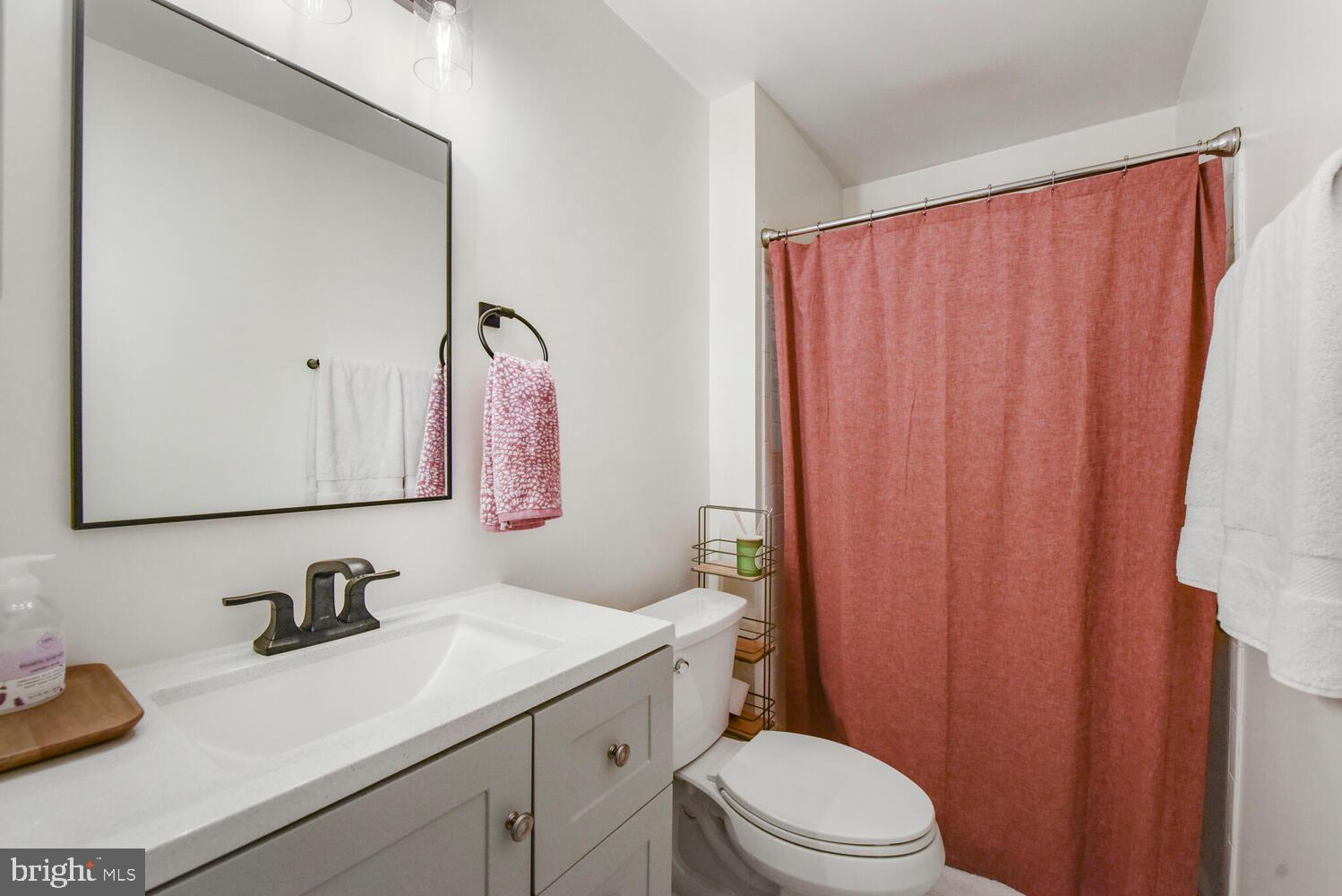 FOX CHAPEL AT TUDOR KNOLLS - Residential