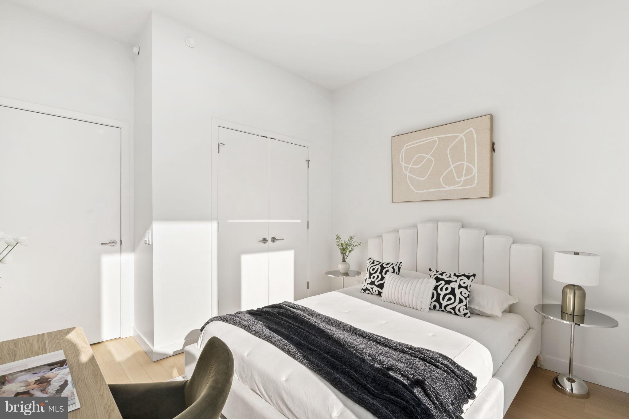 CENTER CITY - Residential Lease