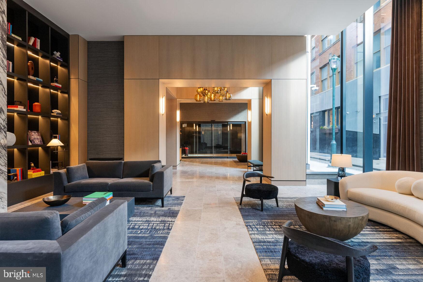 CENTER CITY - Residential Lease