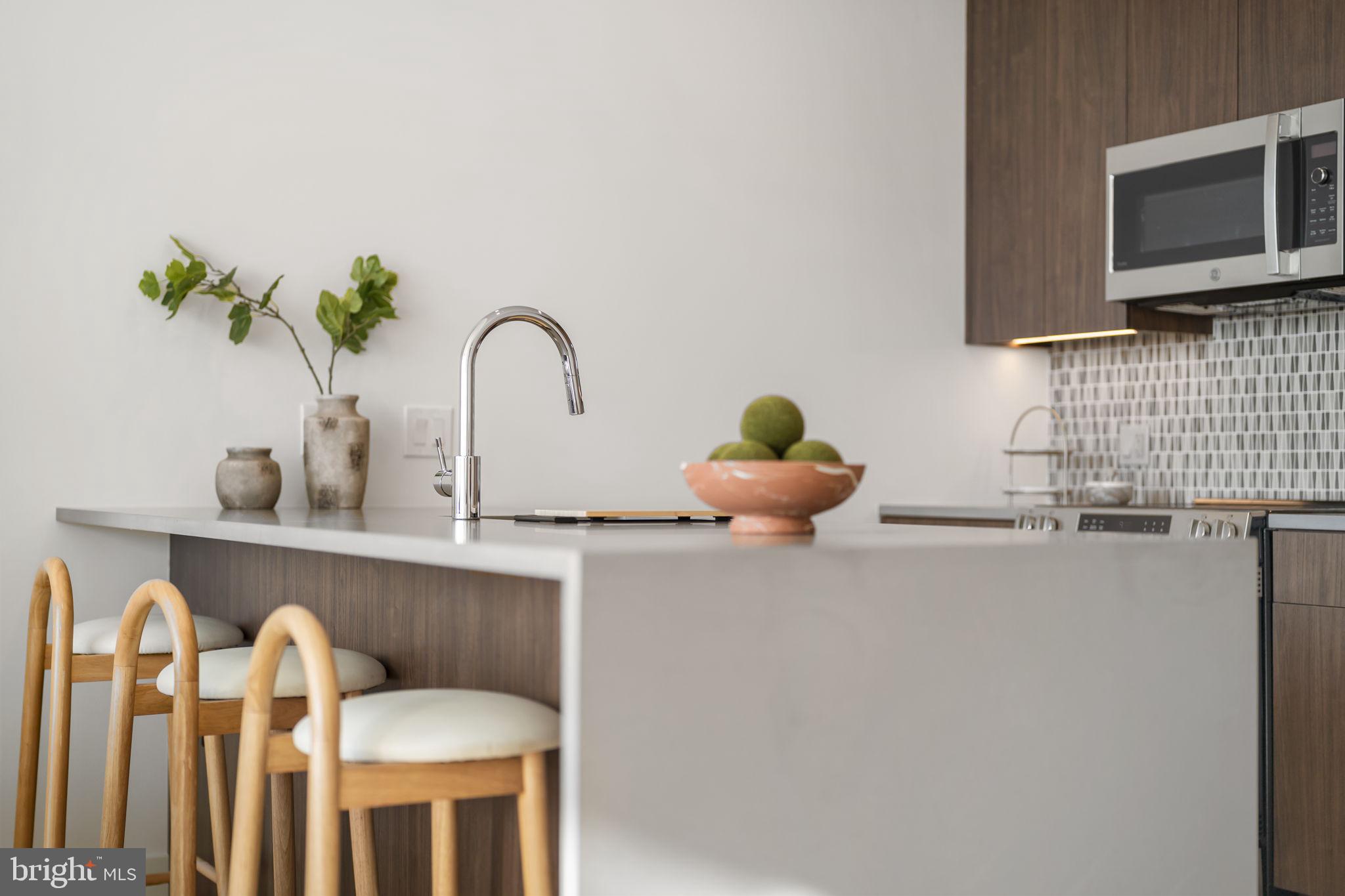 CENTER CITY - Residential Lease