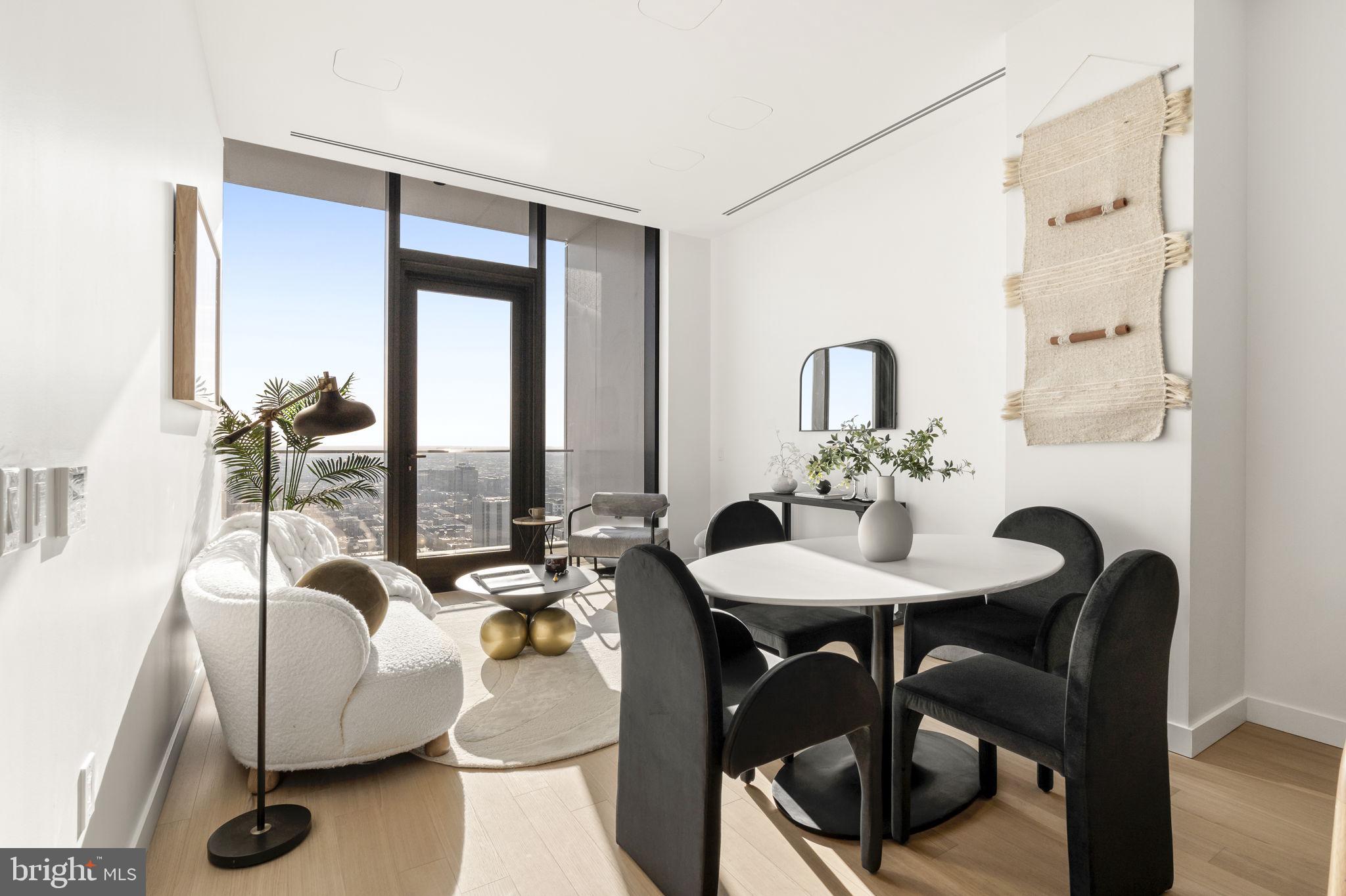 CENTER CITY - Residential Lease