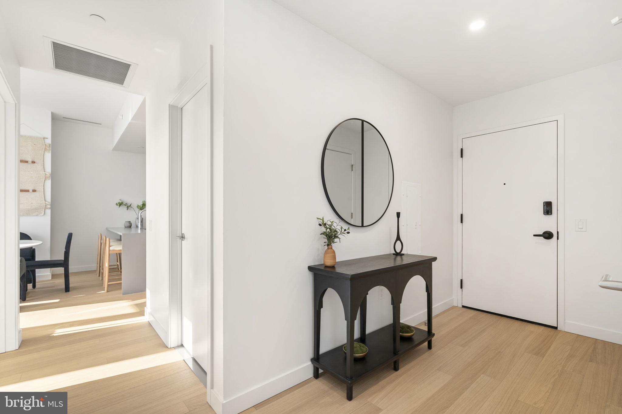 CENTER CITY - Residential Lease