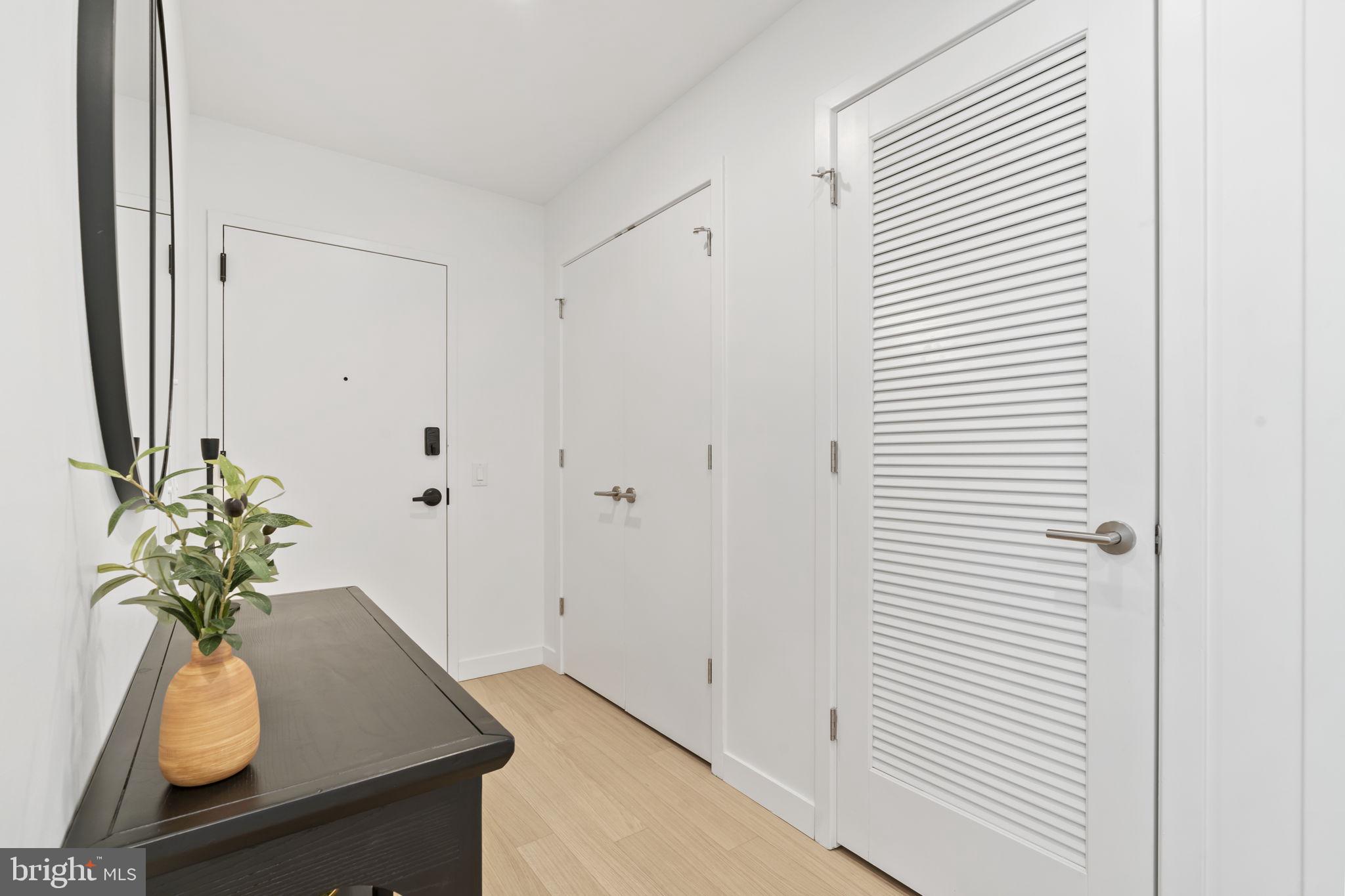 CENTER CITY - Residential Lease