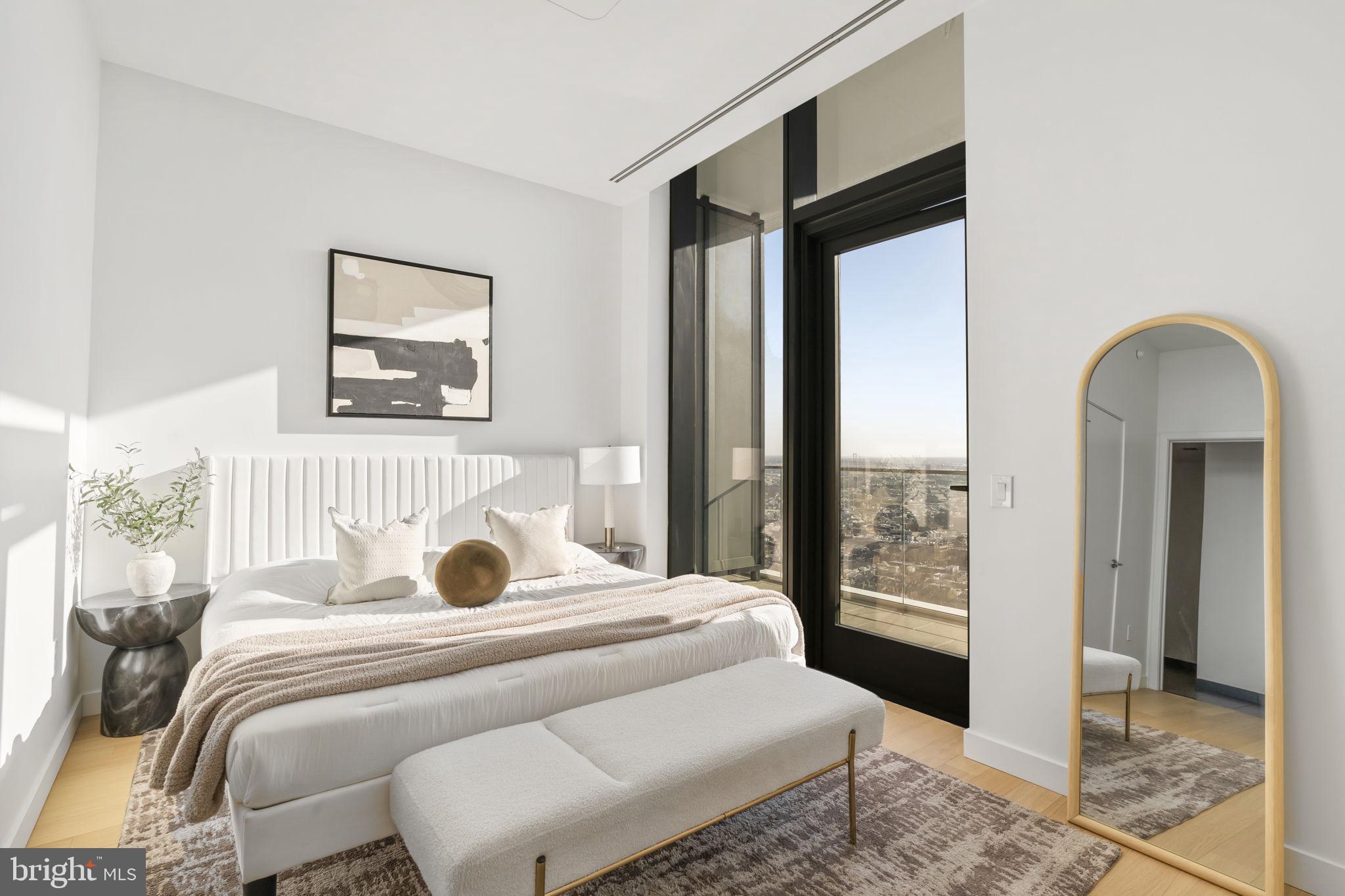 CENTER CITY - Residential Lease