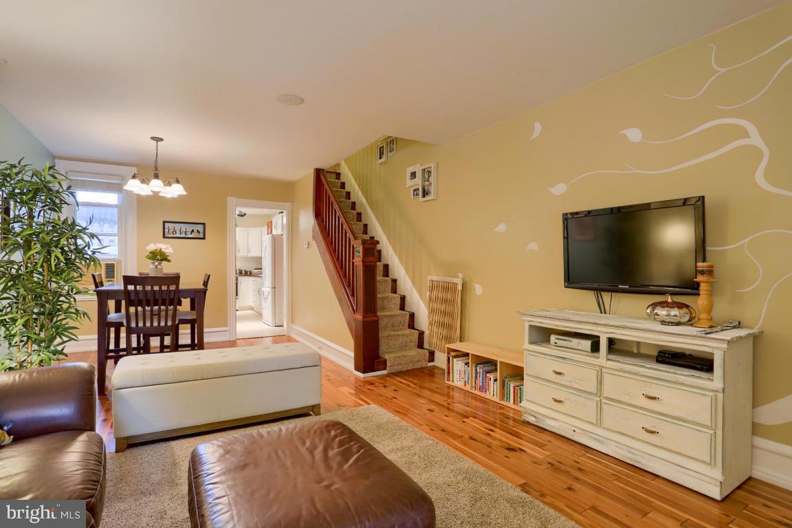 ROSSMERE - Residential