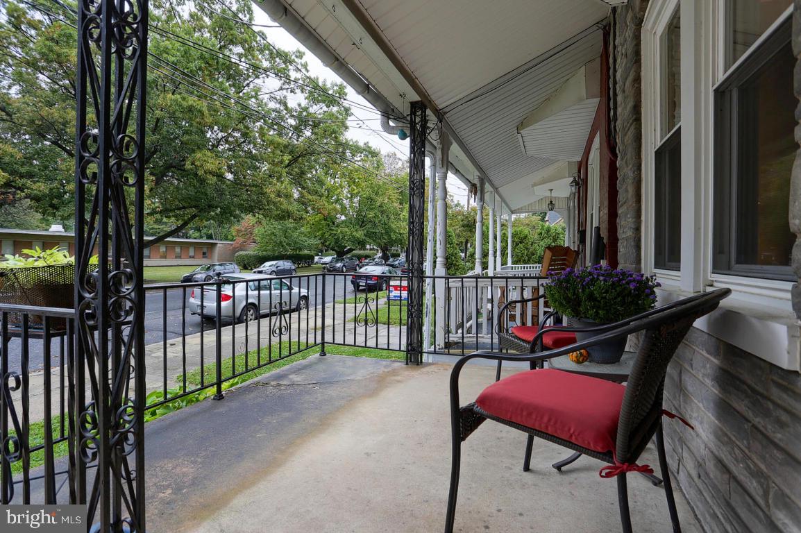 ROSSMERE - Residential