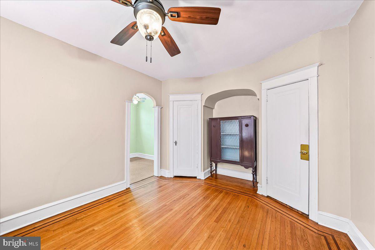 SOUTH HILLS PARK - Residential