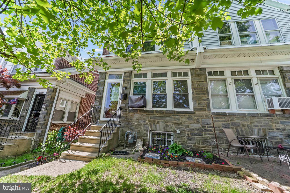 SOUTH HILLS PARK - Residential