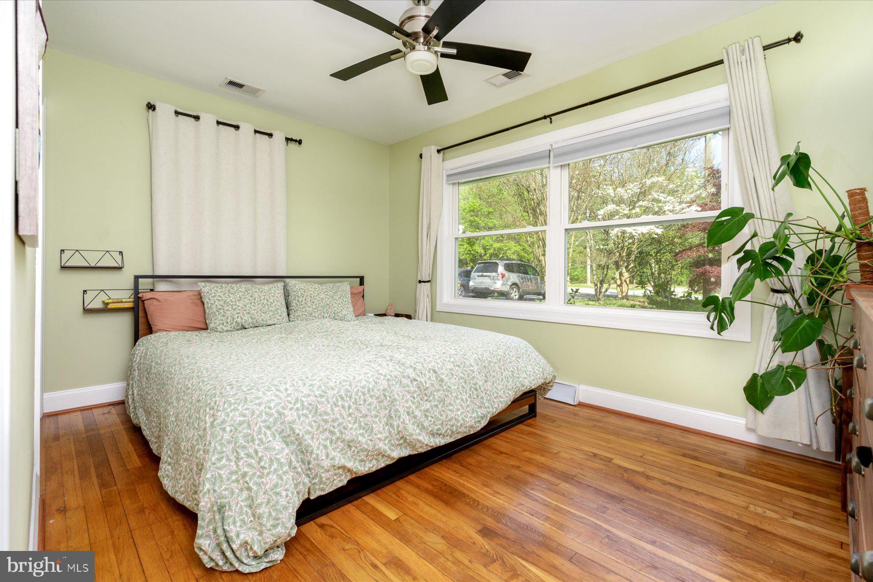 RIVERDALE PARK - Residential